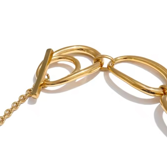 Modern Chunky Gold Chain Necklace – 16.9” Stainless Steel - Picture 11 of 17